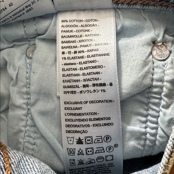 Levi’s Premium Ribcage Straight Ankle 28 width - Picture 13 of 13